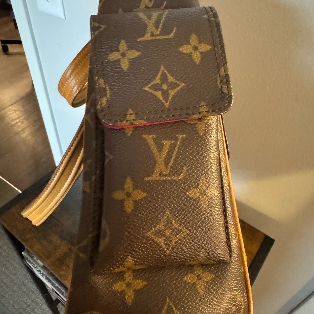 Louis Vuitton Brown Monogram Multipli-Cite Handbag Purse Bag EUC - Picture 10 of 16